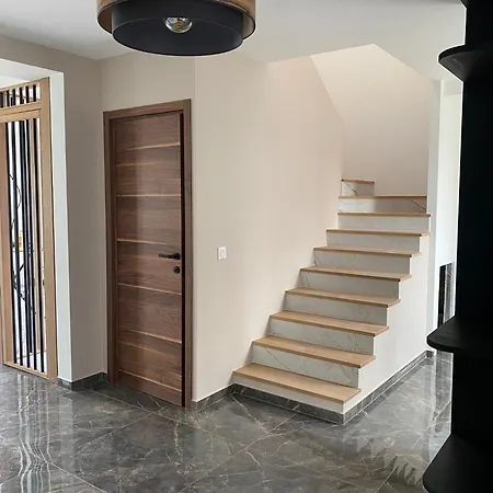 Villa Paray- Orly - Parking Prive